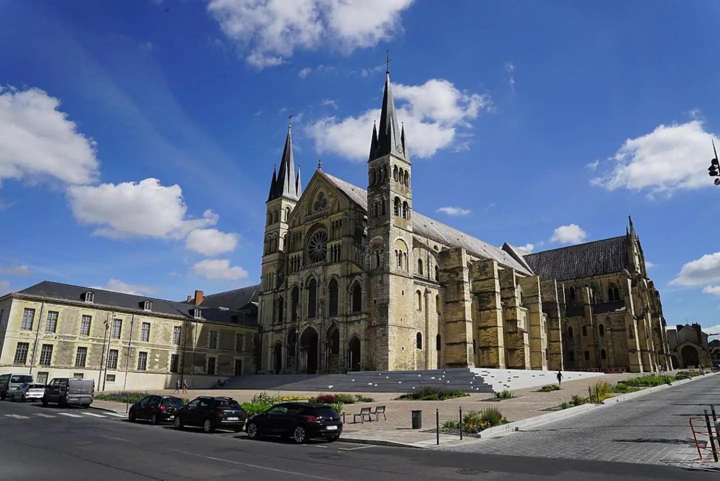 Le Clovis - Centre - Cathedrale Daire Reims Dış mekan fotoğraf